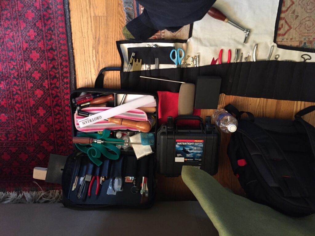 Tools afoot